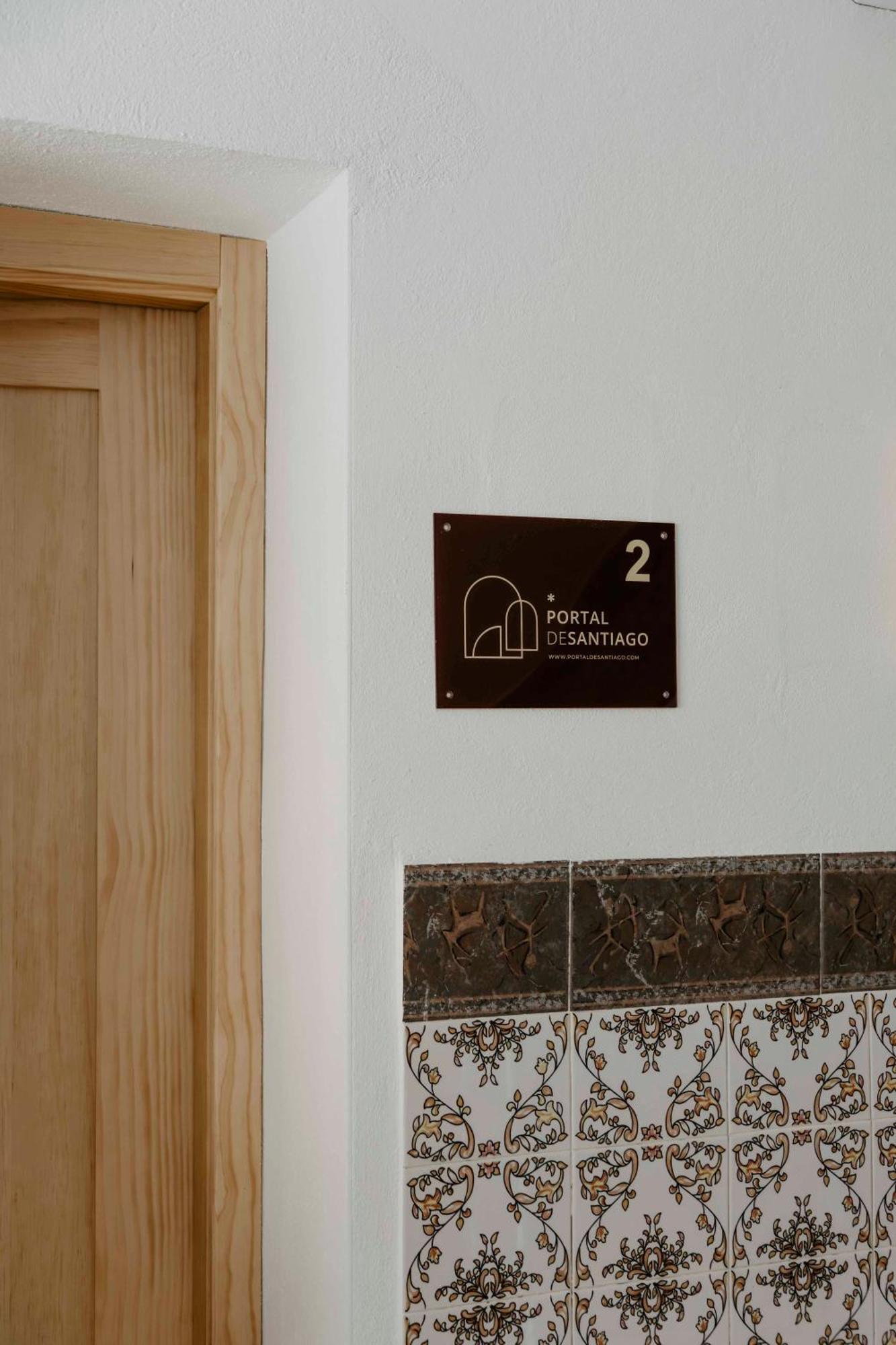 Apartamento Portal De Santiago Caces Exterior foto