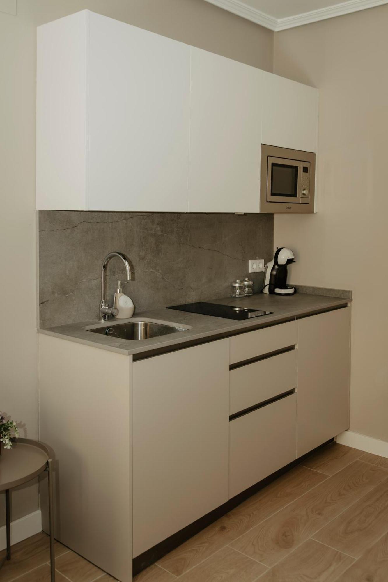 Apartamento Portal De Santiago Caces Exterior foto